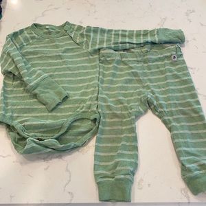Polarn O. Pryet matching set 9-12mo